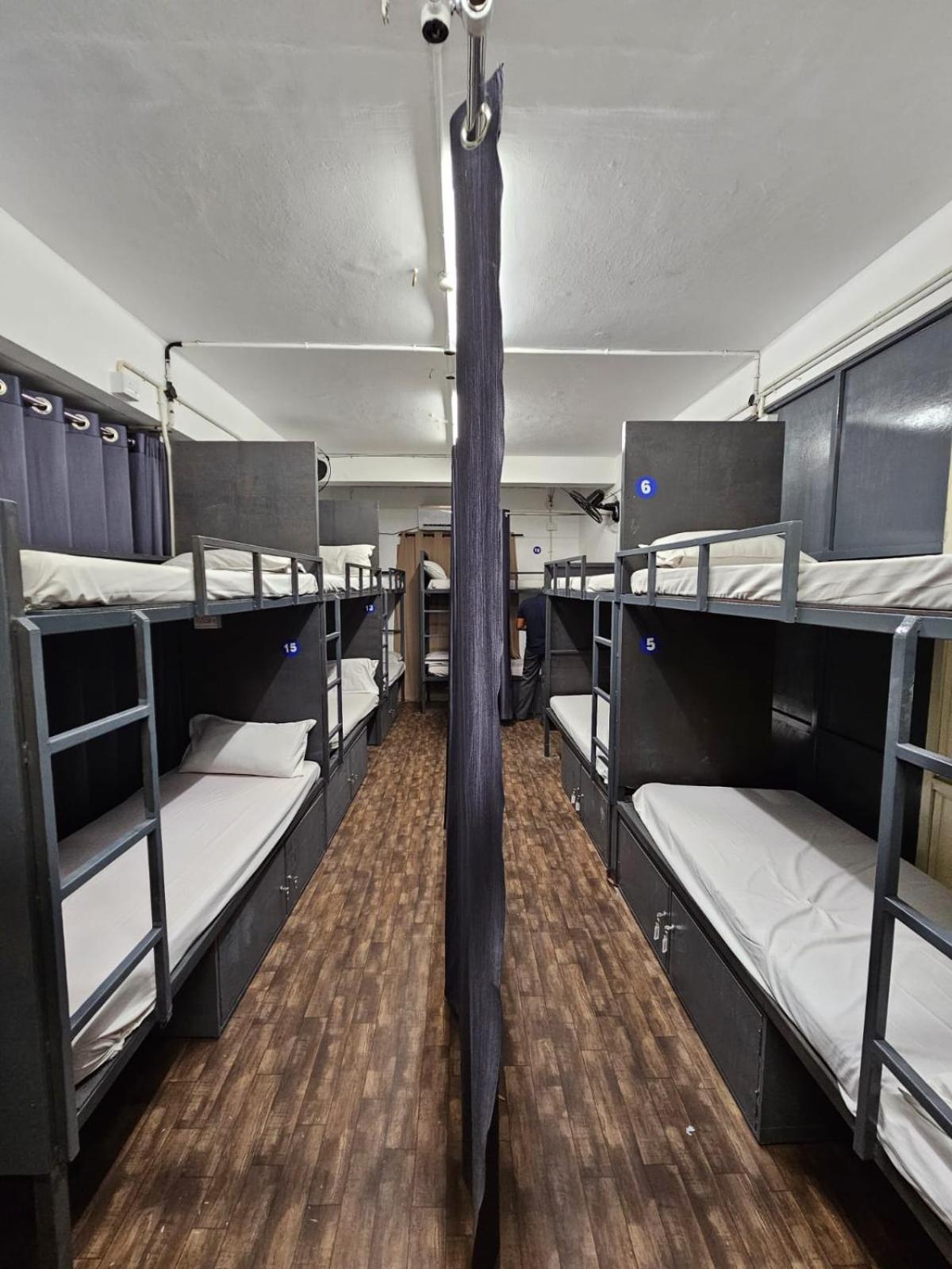 Lowfare Dormitory Kozhikode Exteriör bild
